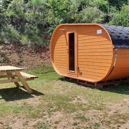 Camping De Nevers Exterior photo